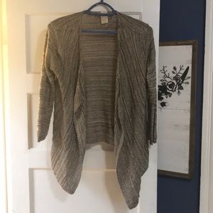 Tan light sweater